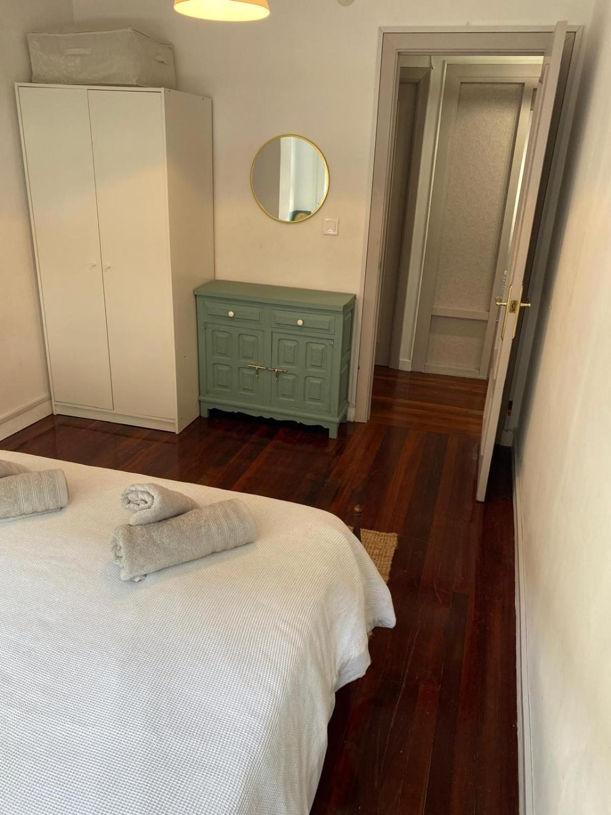 Appartement Avec Terrasse Santoña Eksteriør billede